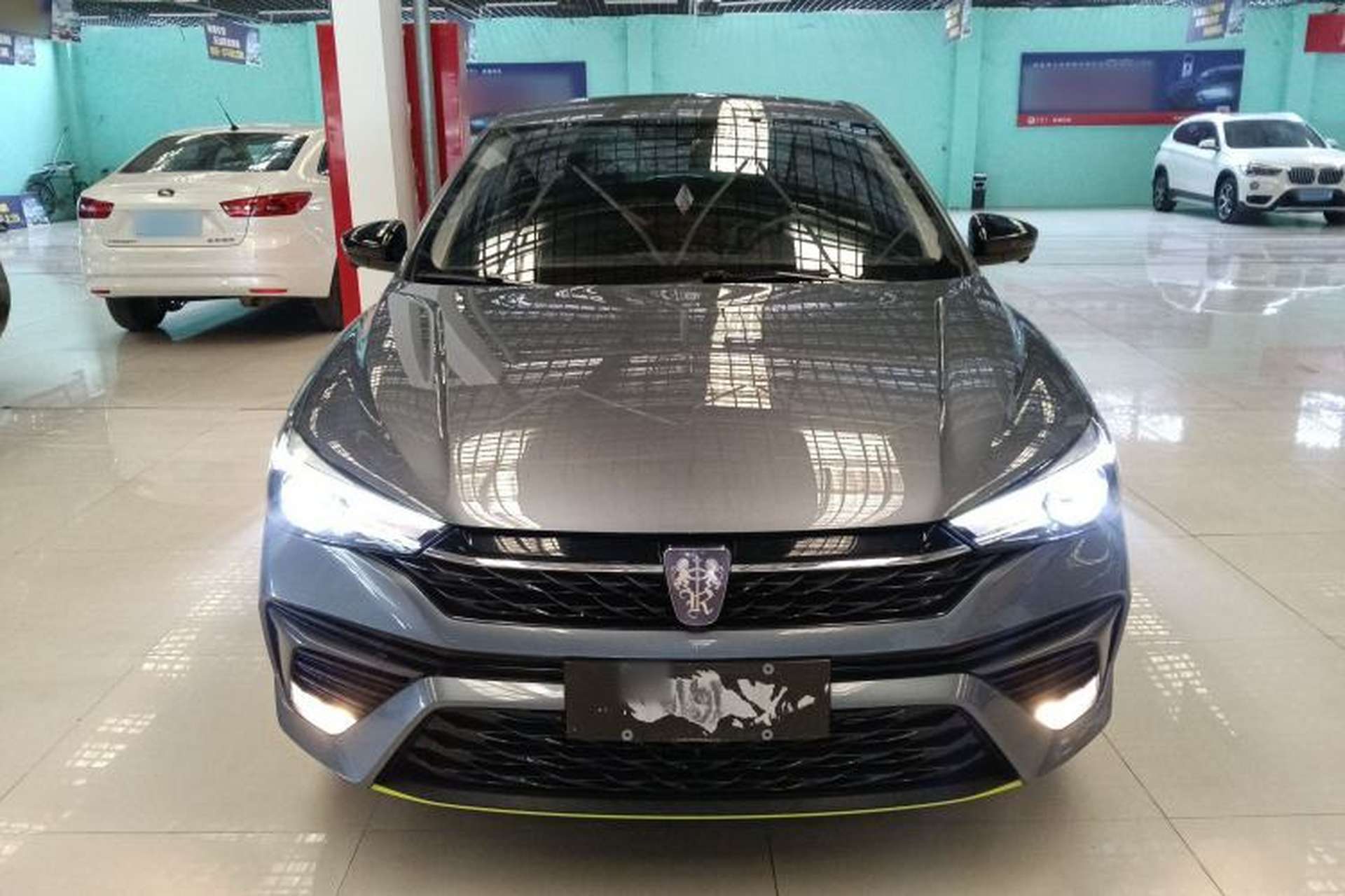 Used Roewe i5 2021 Revised Version 1.5L CVT Diamond Edition Front