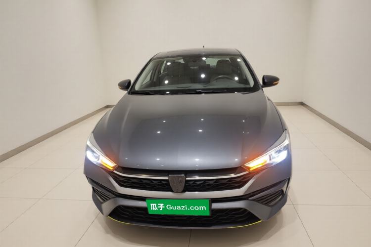 Used Roewe i5 2021 1.5L CVT Diamond Edition Front