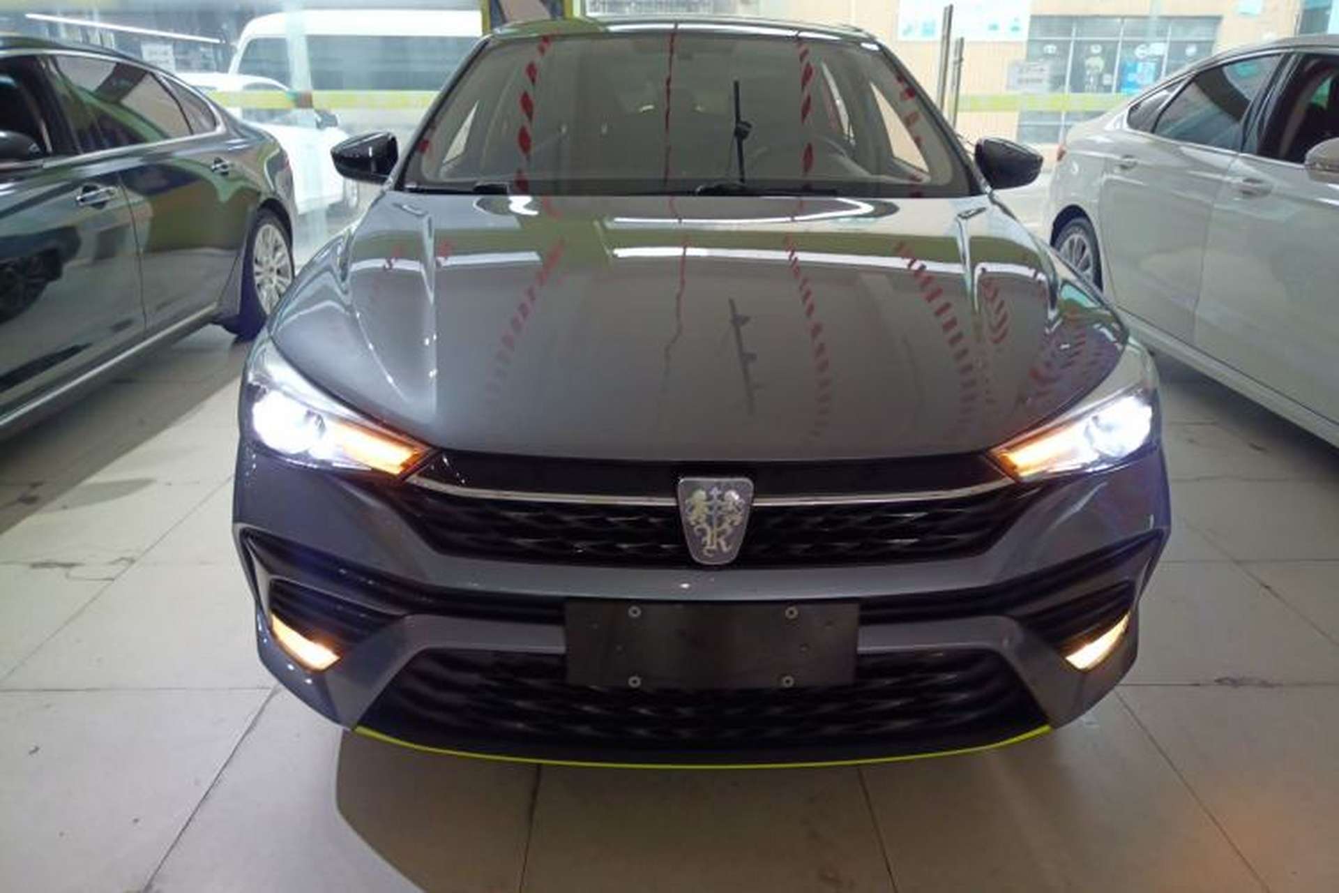 Used Roewe i5 2021 1.5L CVT Platinum Edition Front