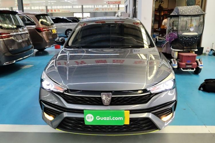 Used Roewe i5 2021 1.5L Manual Platinum Edition Front