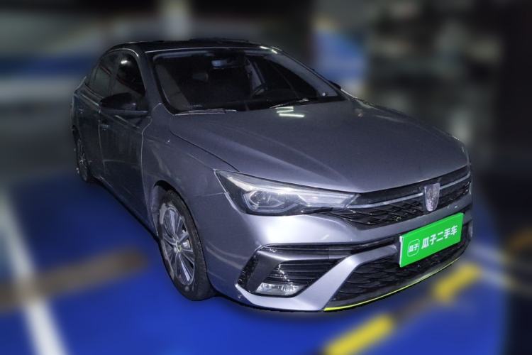 Used Roewe i5 2021 1.5L CVT Platinum Edition Front Right 45 Deg