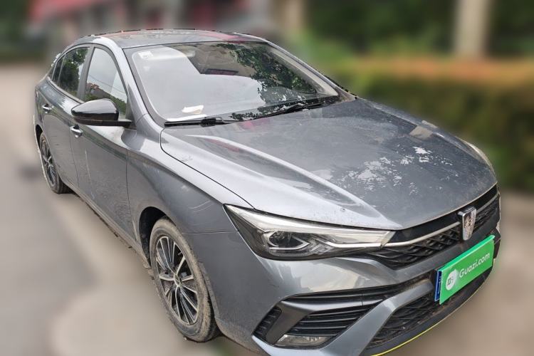 Used Roewe i5 2021 1.5L Manual Platinum Edition Front Right 45 Deg