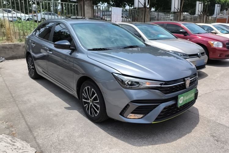 Used Roewe i5 2021 1.5L CVT Platinum Edition Front Right 45 Deg