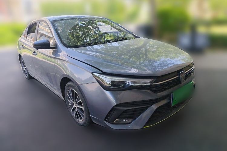 Used Roewe i5 2021 Revised Version 1.5L CVT Diamond Edition Front Right 45 Deg