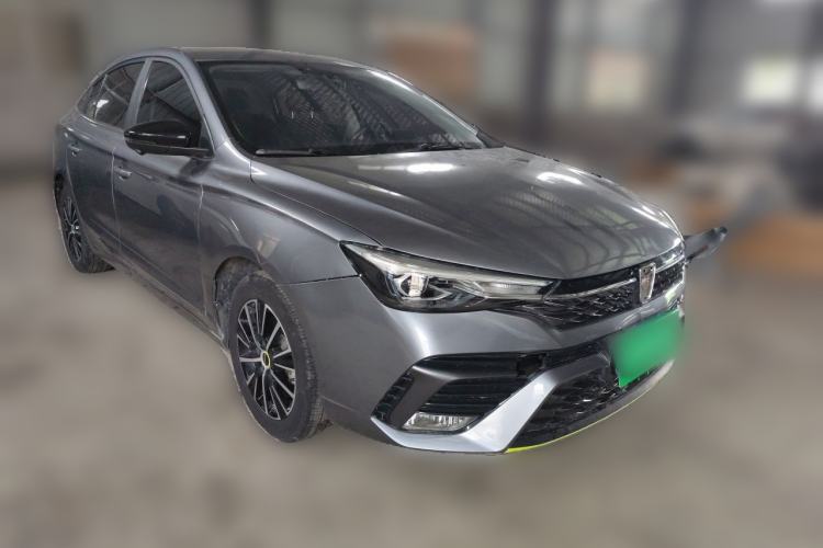 Used Roewe i5 2021 1.5L CVT Diamond Edition Front Right 45 Deg