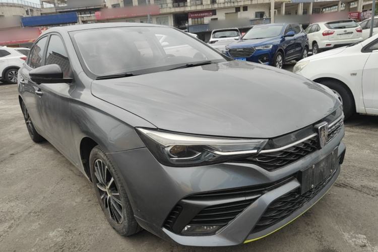 Used Roewe i5 2021 Revised Version 1.5L CVT Diamond Edition Front Right 45 Deg