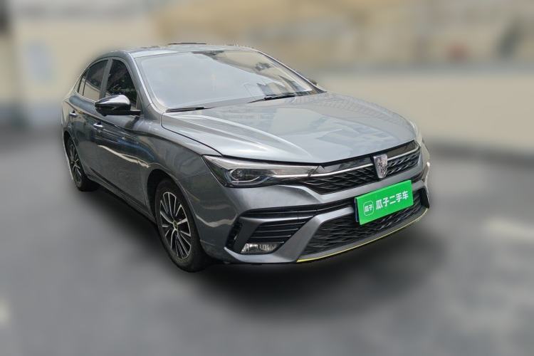 Used Roewe i5 2021 1.5L CVT Diamond Edition Front Right 45 Deg