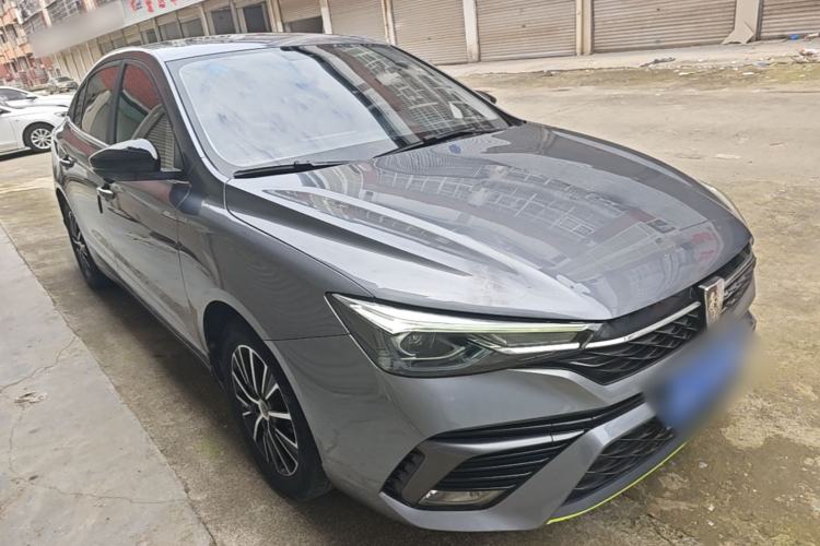 Used Roewe i5 2021 1.5L CVT Diamond Edition Front Right 45 Deg
