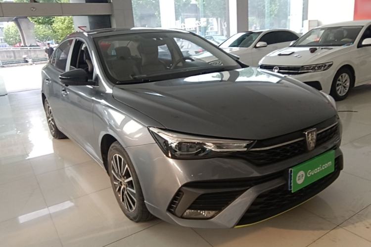 Used Roewe i5 2021 Revised Version 1.5L CVT Diamond Edition Front Right 45 Deg