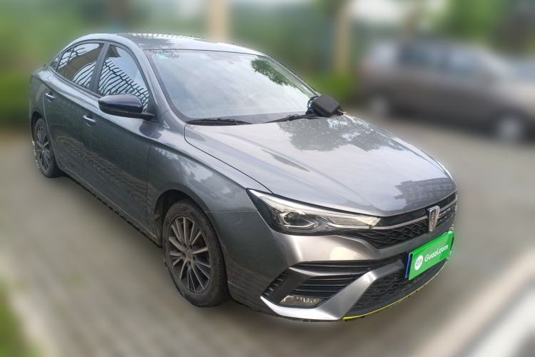 Used Roewe i5 2021 1.5L Manual Platinum Edition Front Right 45 Deg