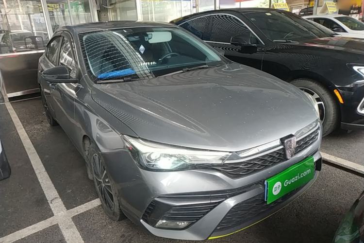 Used Roewe i5 2021 1.5L CVT Diamond Edition Front Right 45 Deg
