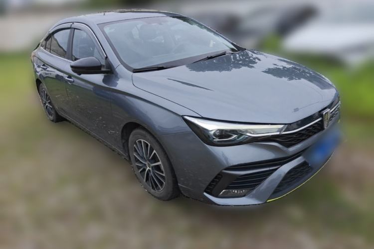 Used Roewe i5 2021 1.5L CVT Diamond Edition Front Right 45 Deg