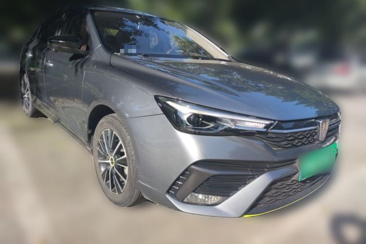 Used Roewe i5 2021 1.5L CVT Diamond Edition Front Right 45 Deg