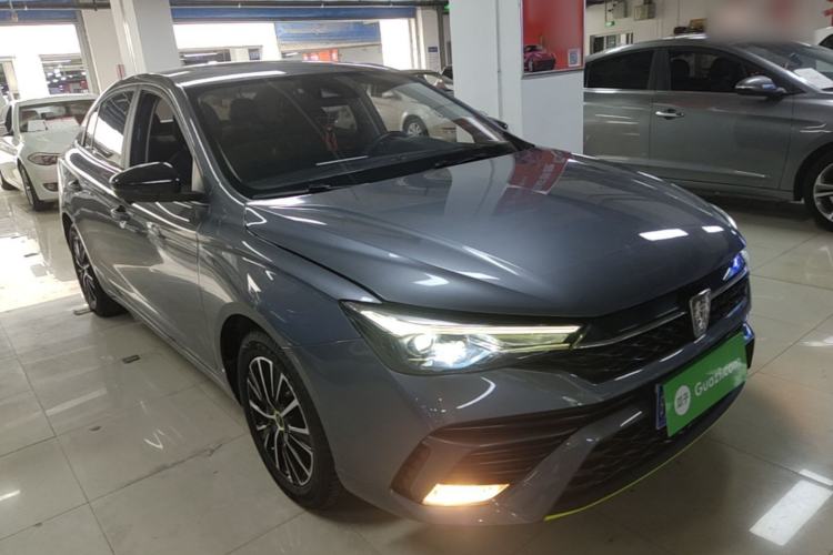 Used Roewe i5 2021 1.5L CVT Starry Edition Front Right 45 Deg