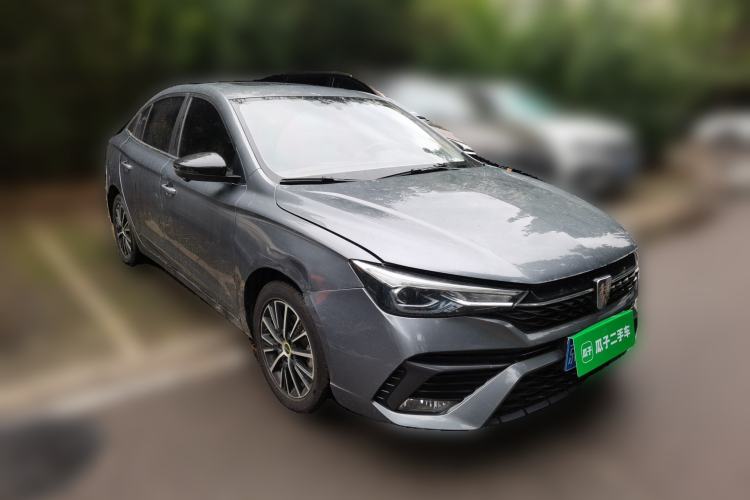 Used Roewe i5 2021 1.5L CVT Diamond Edition Front Right 45 Deg
