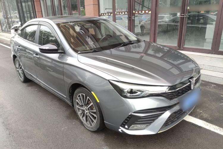 Used Roewe i5 2021 1.5L Manual Diamond Edition Front Right 45 Deg