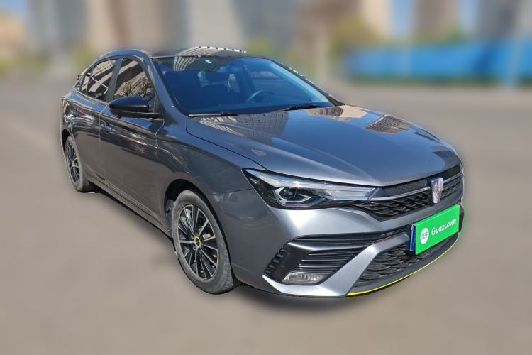 Used Roewe i5 2021 1.5L CVT Diamond Edition Front Right 45 Deg
