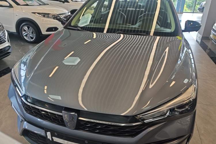 Used Roewe i5 2021 1.5L CVT Diamond Edition Front