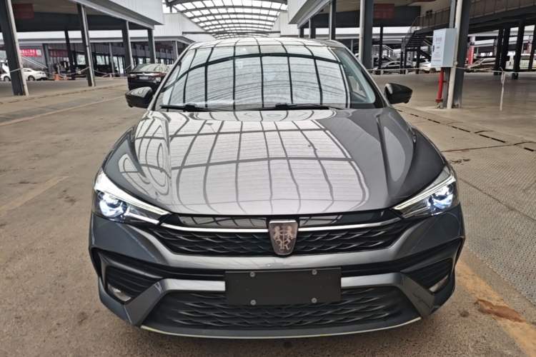 Used Roewe i5 2021 Revised Version 1.5L CVT Diamond Edition Front