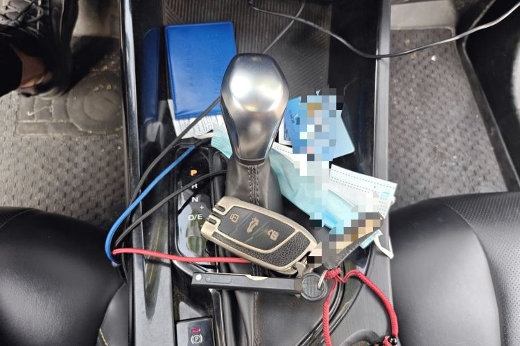 Used Roewe i5 2021 1.5L CVT Diamond Edition Gear Lever