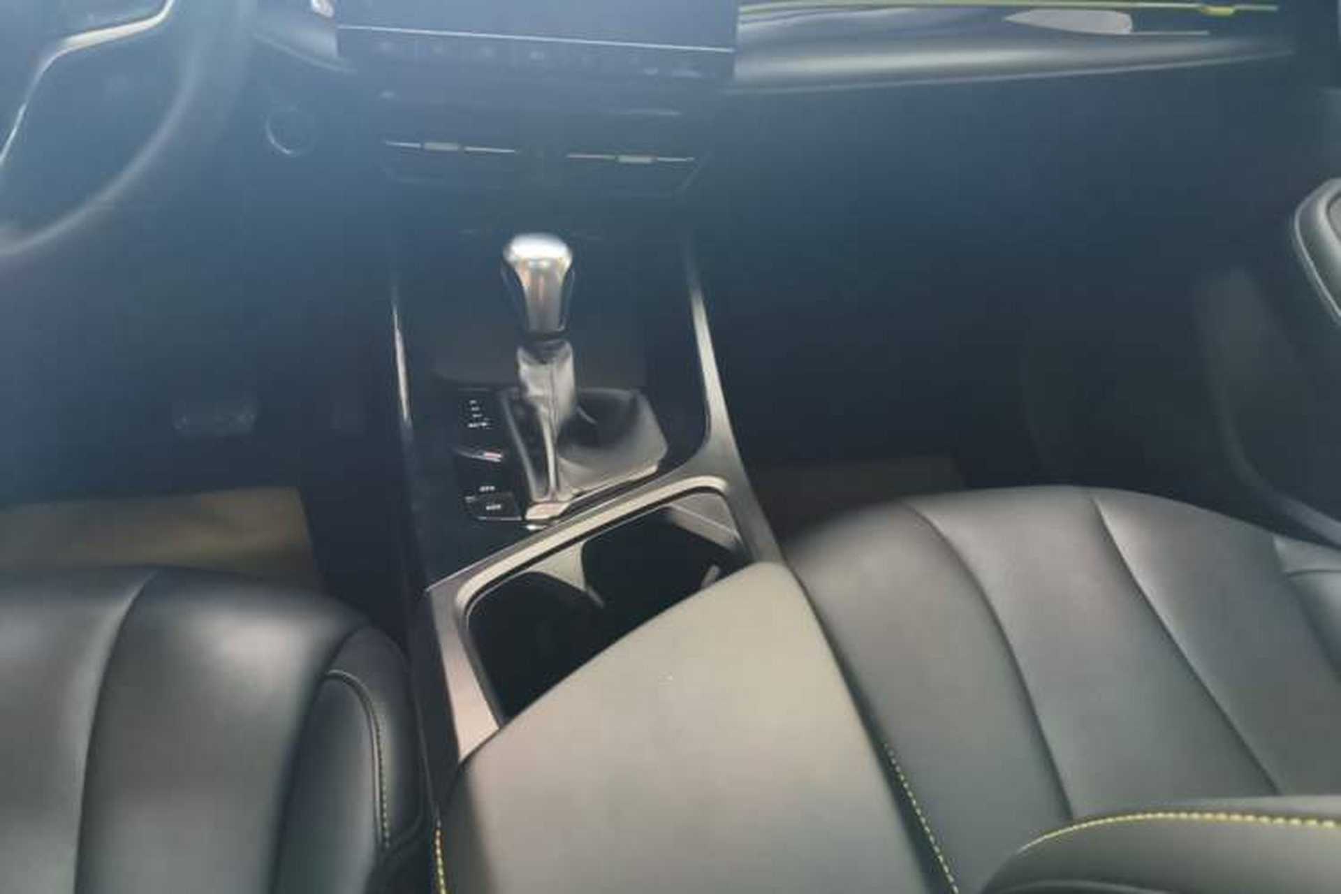 Used Roewe i5 2021 1.5L CVT Diamond Edition Gear Lever
