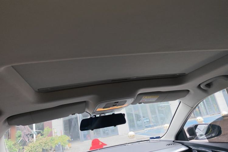 Used Roewe i5 2021 1.5L CVT Diamond Edition Headliner