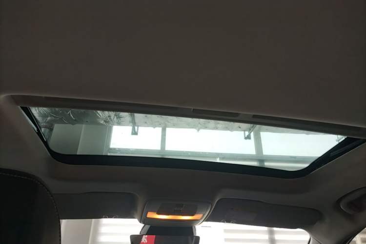 Used Roewe i5 2021 1.5L CVT Starry Edition Headliner