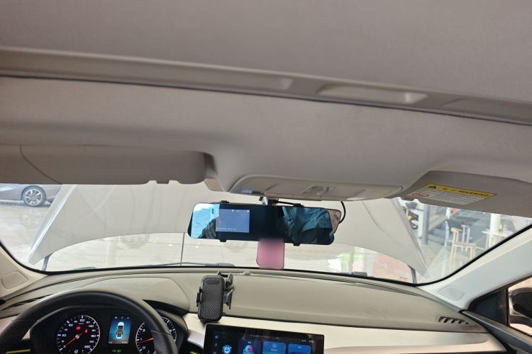 Used Roewe i5 2021 1.5L Manual Diamond Edition Headliner