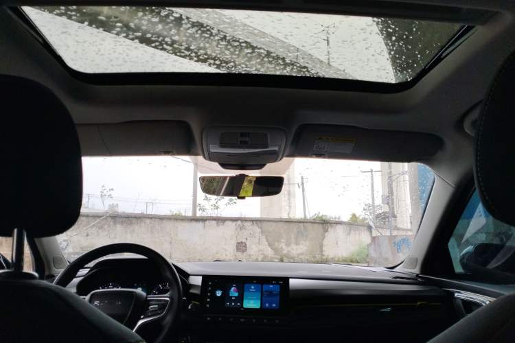 Used Roewe i5 2021 1.5L CVT Platinum Edition Headliner