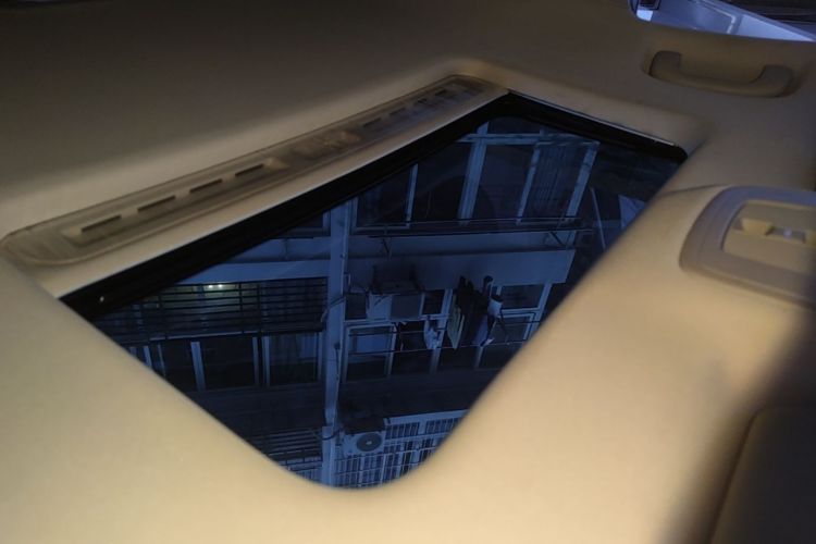 Used Roewe i5 2021 1.5L CVT Starry Edition Headliner
