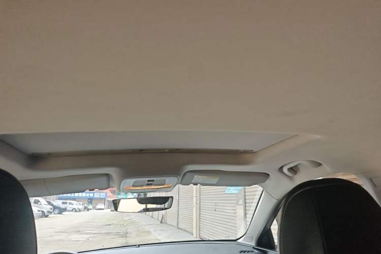 Used Roewe i5 2021 1.5L CVT Diamond Edition Headliner
