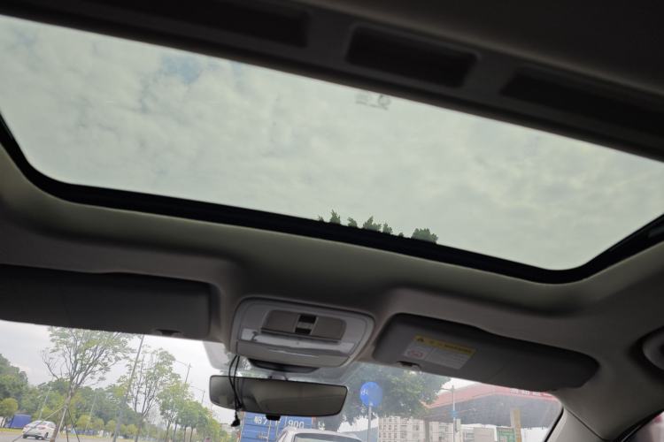 Used Roewe i5 2021 1.5L CVT Diamond Edition Headliner