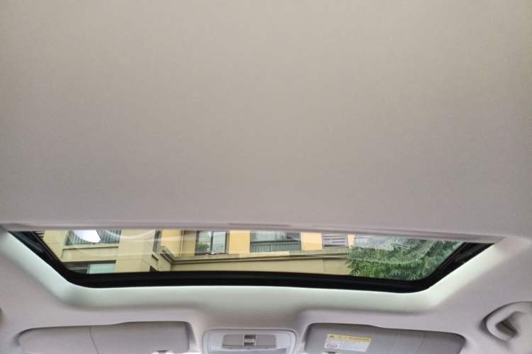 Used Roewe i5 2021 1.5L CVT Starry Edition Headliner