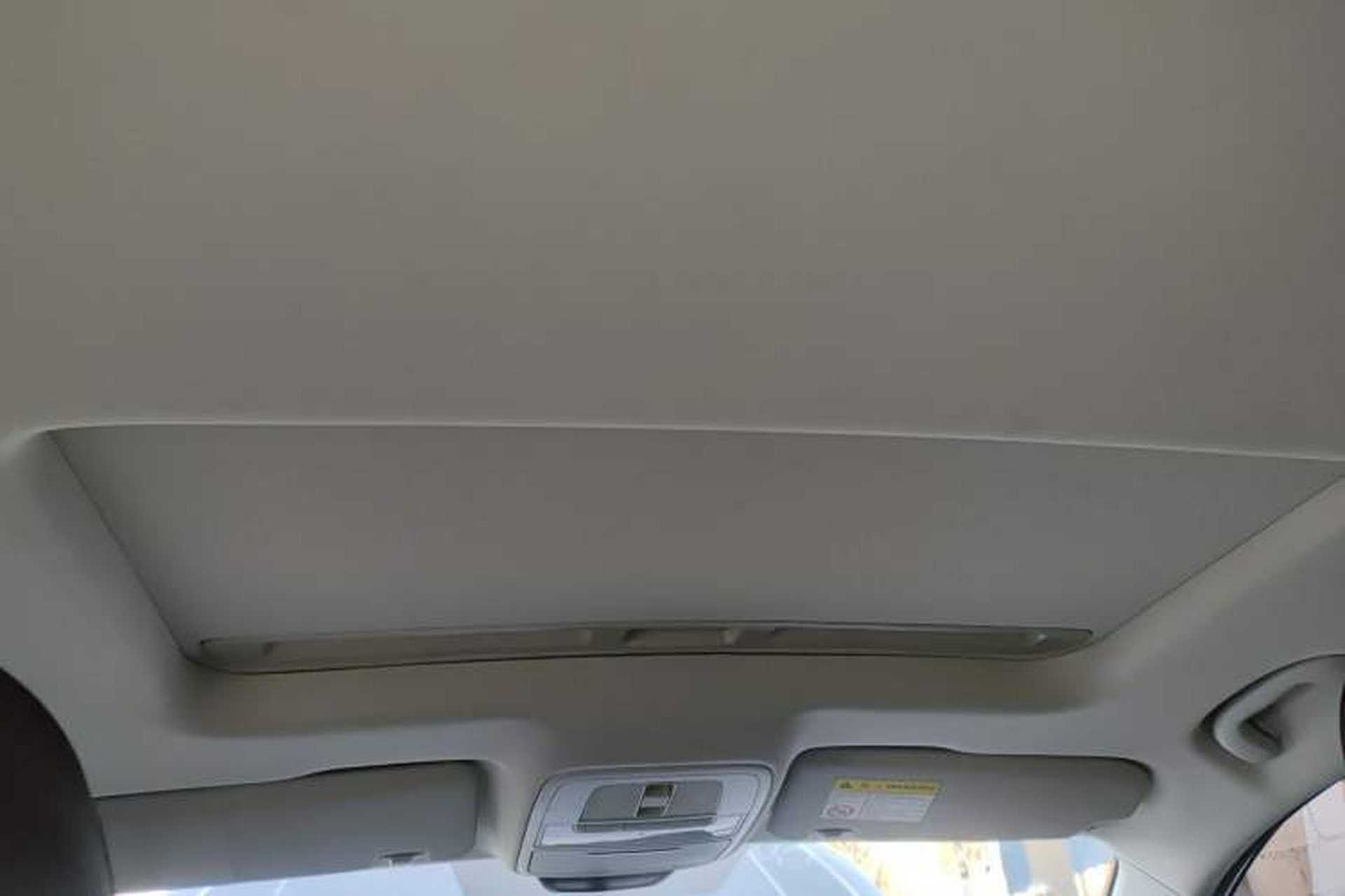 Used Roewe i5 2021 1.5L CVT Platinum Edition Headliner