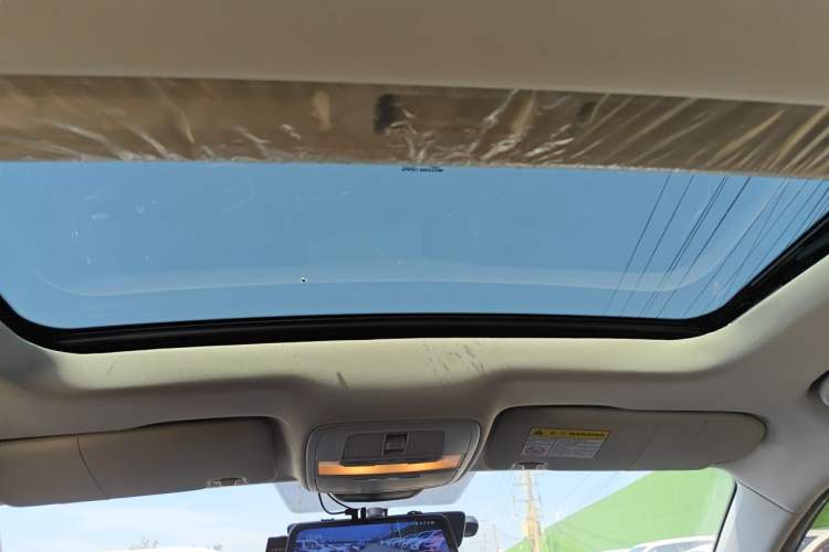 Used Roewe i5 2021 1.5L CVT Diamond Edition Headliner
