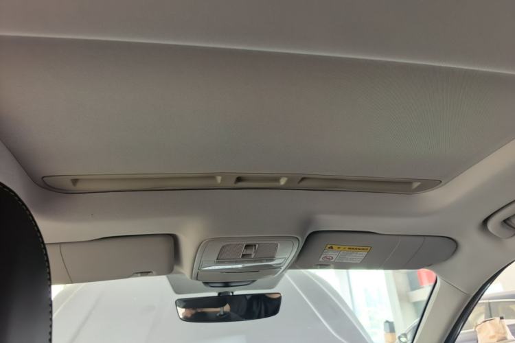 Used Roewe i5 2021 Revised Version 1.5L CVT Diamond Edition Headliner