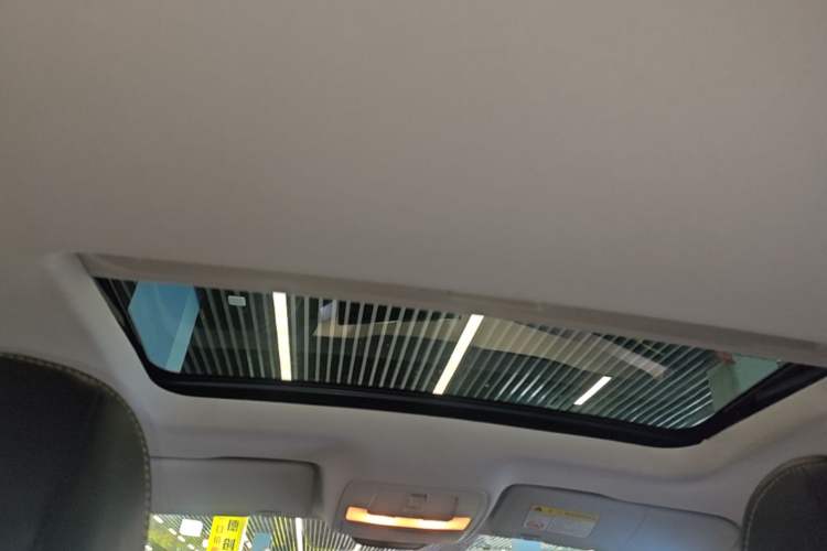 Used Roewe i5 2021 1.5L CVT Diamond Edition Headliner