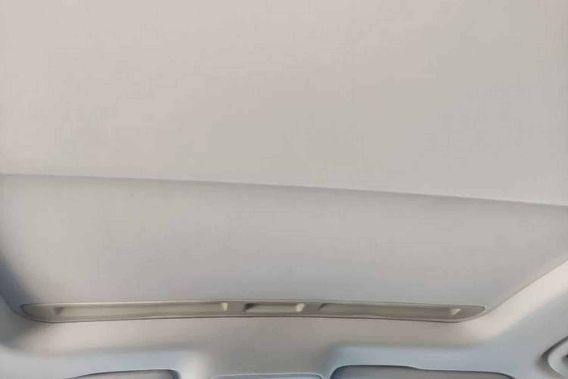 Used Roewe i5 2021 1.5L CVT Diamond Edition Headliner