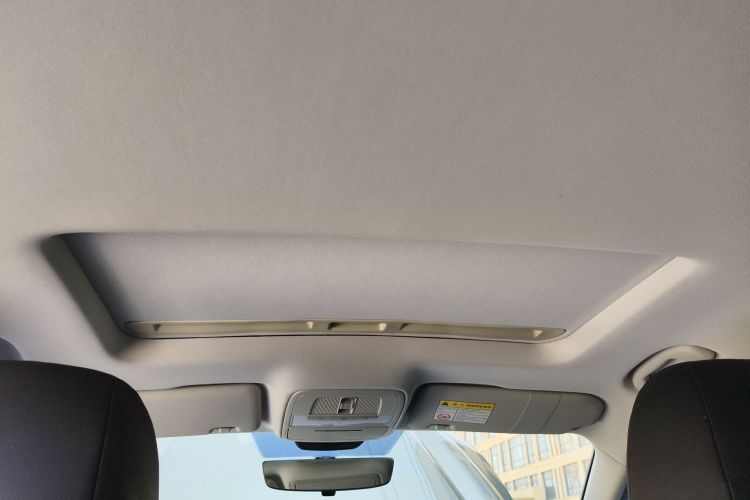 Used Roewe i5 2021 1.5L CVT Platinum Edition Headliner