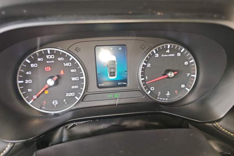 Used Roewe i5 2021 1.5L Manual Diamond Edition Instrument Cluster