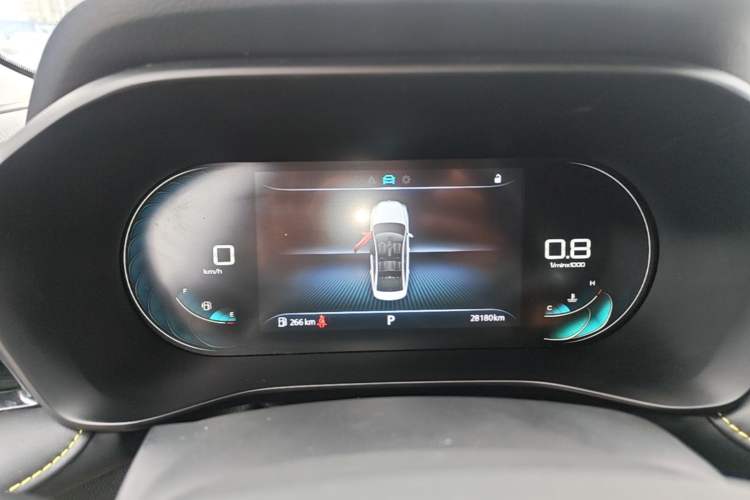 Used Roewe i5 2021 Revised Version 1.5L CVT Diamond Edition Instrument Cluster