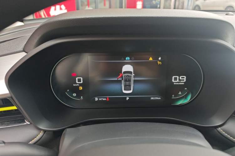 Used Roewe i5 2021 Revised Version 1.5L CVT Diamond Edition Instrument Cluster