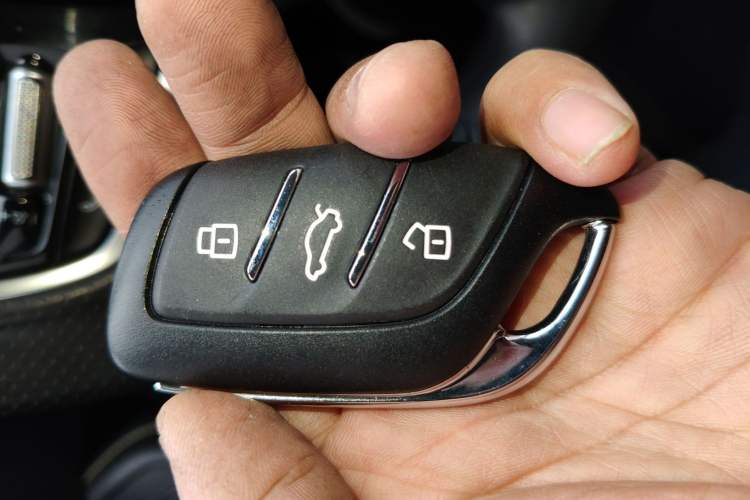 Used Roewe i5 2021 1.5L Manual Platinum Edition Interior 1