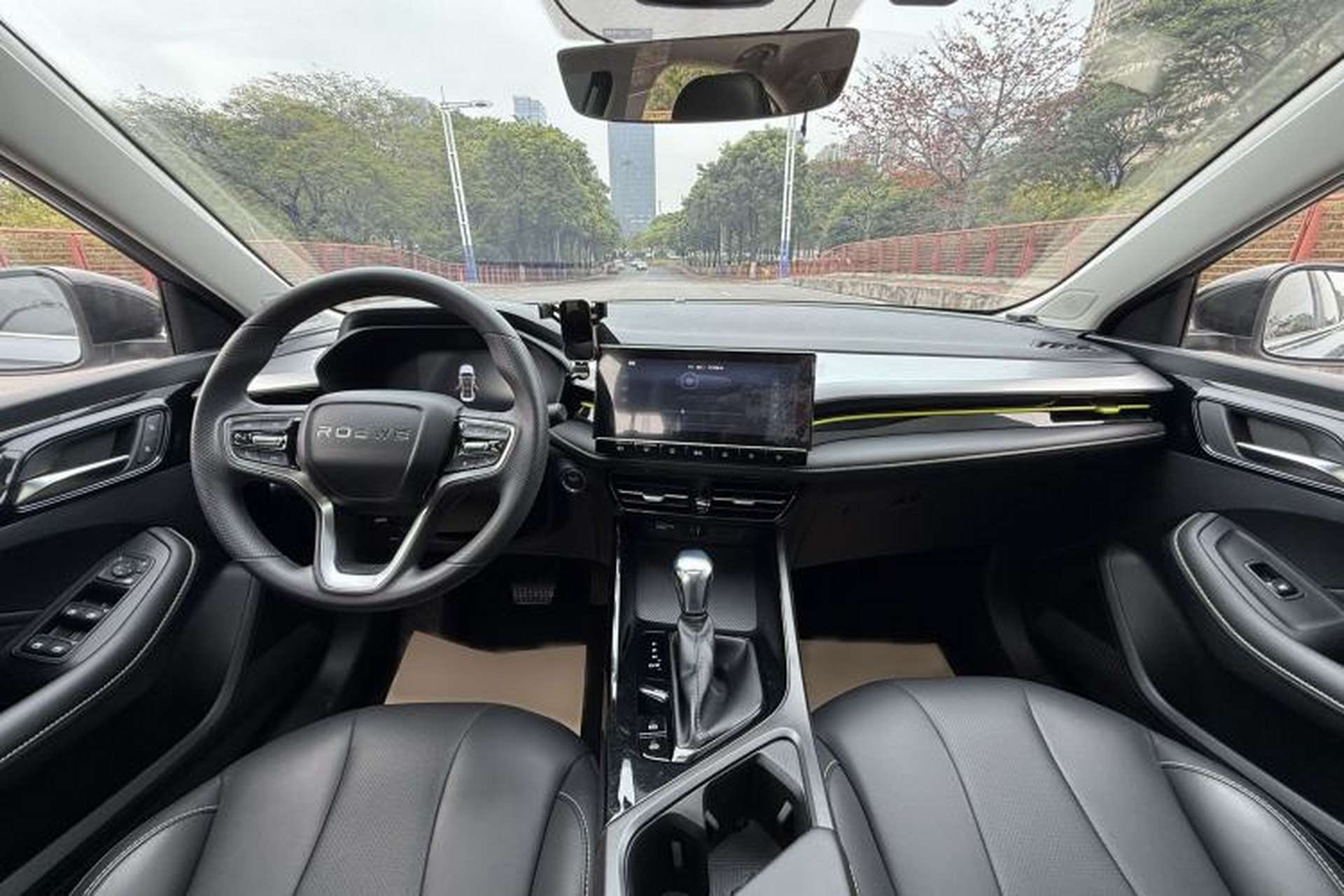 Used Roewe i5 2021 Revised Version 1.5L CVT Diamond Edition Interior 1