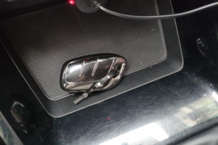 Used Roewe i5 2021 1.5L Manual Platinum Edition Interior 1