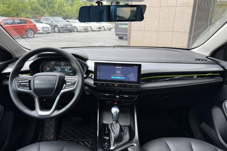 Used Roewe i5 2021 Revised Version 1.5L CVT Diamond Edition Interior 1