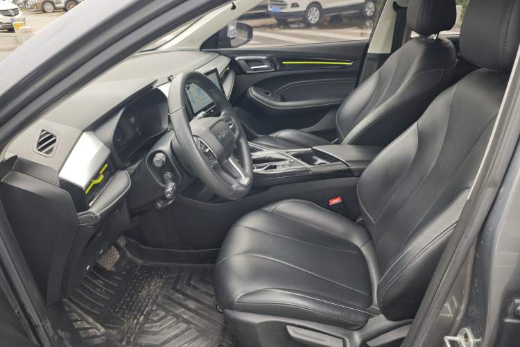 Used Roewe i5 2021 1.5L CVT Diamond Edition Interior 2