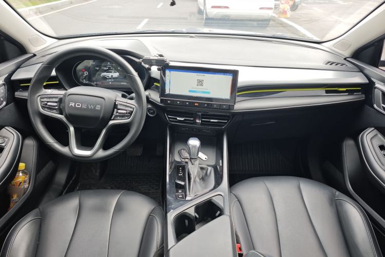 Used Roewe i5 2021 1.5L CVT Diamond Edition Interior 4