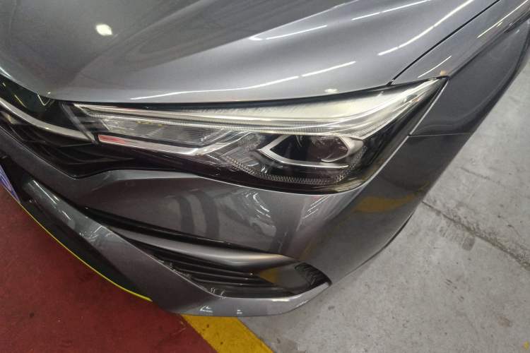 Used Roewe i5 2021 1.5L Manual Platinum Edition Left Front Headlight