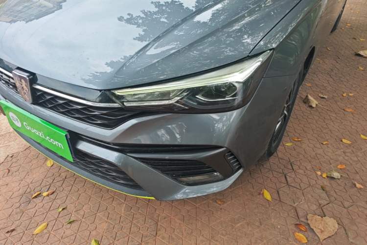 Used Roewe i5 2021 Revised Version 1.5L CVT Diamond Edition Left Front Headlight